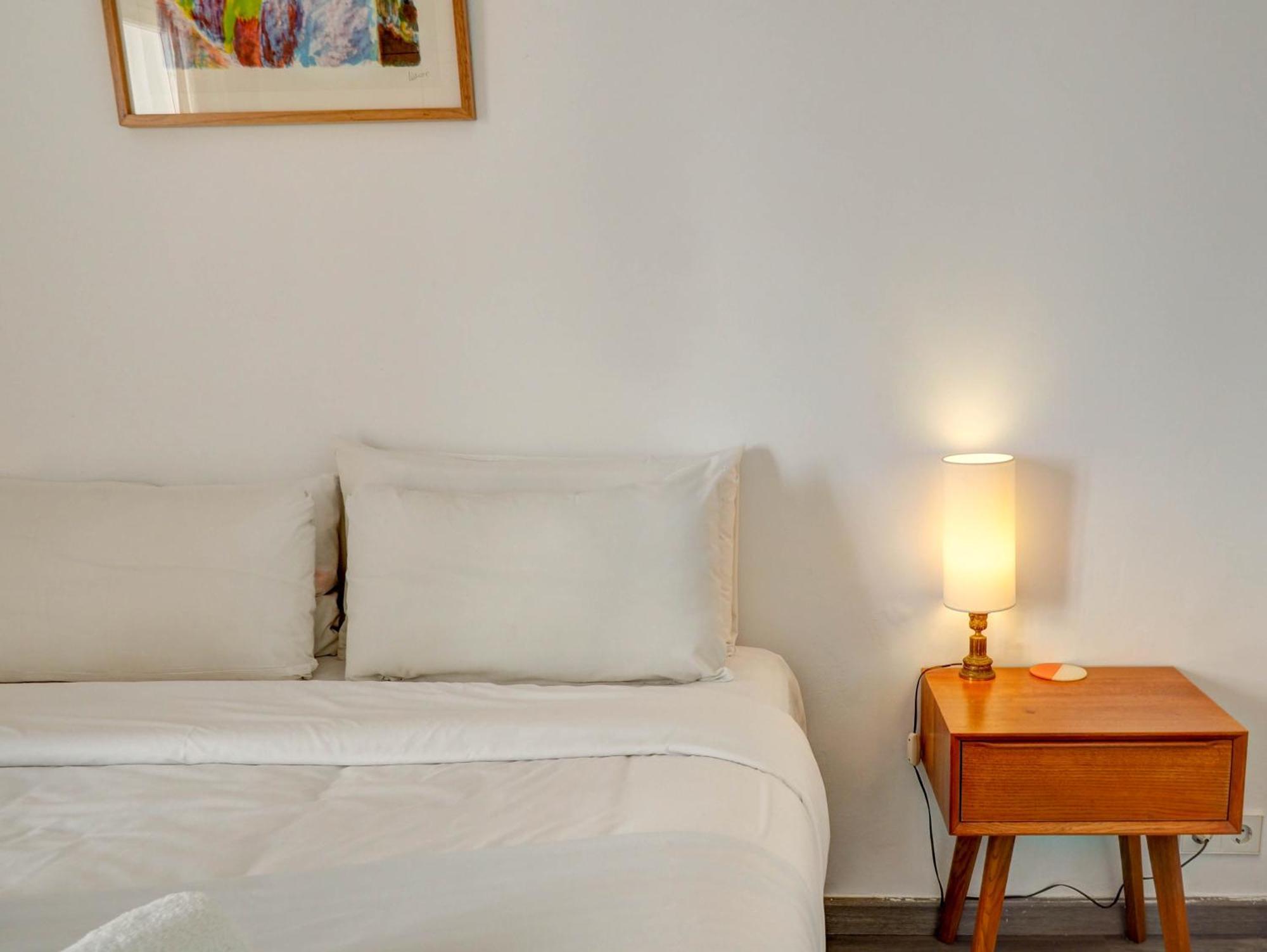 The Lilium Apartment By Hello Homes シッチェス エクステリア 写真
