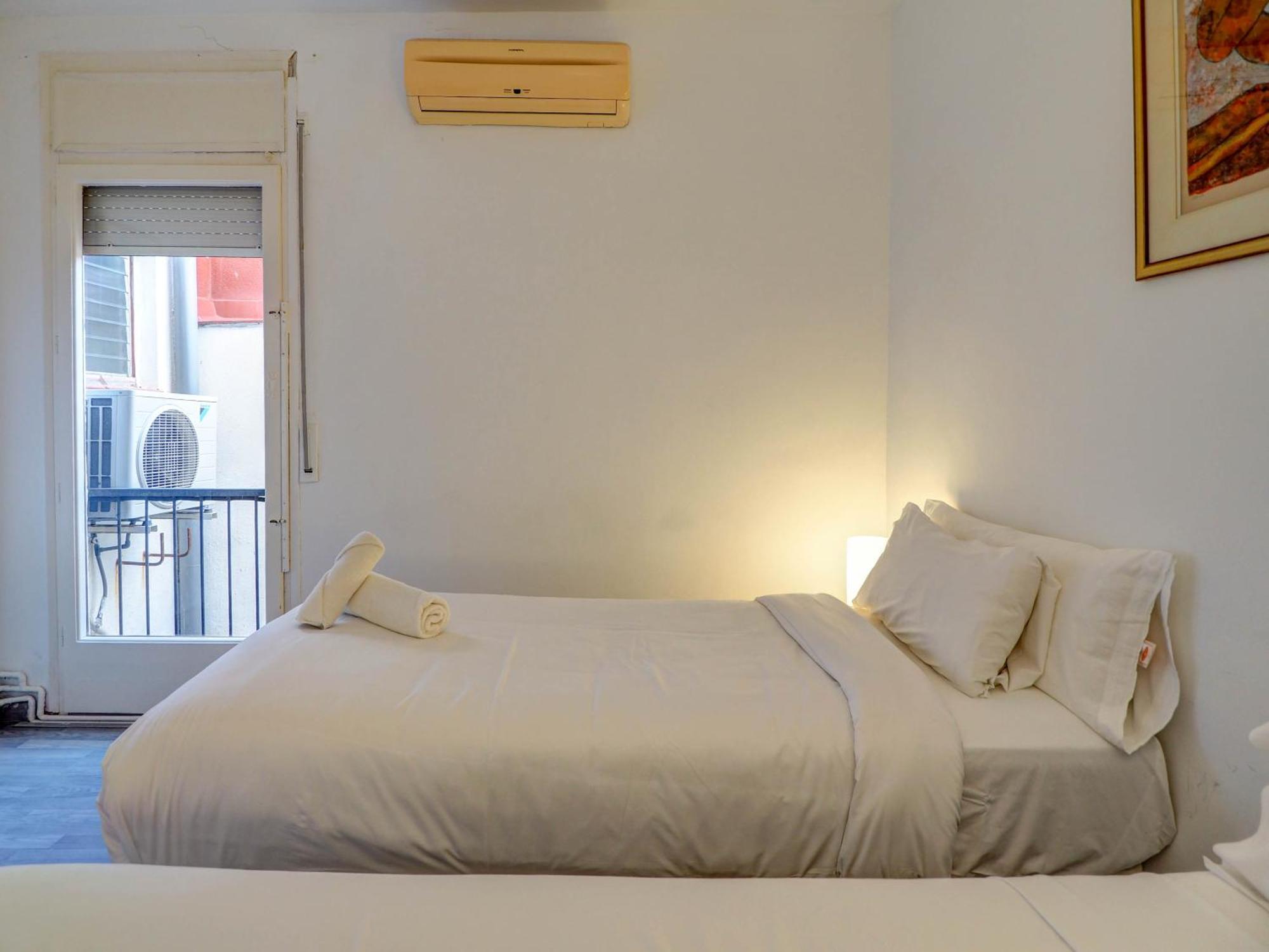 The Lilium Apartment By Hello Homes シッチェス エクステリア 写真