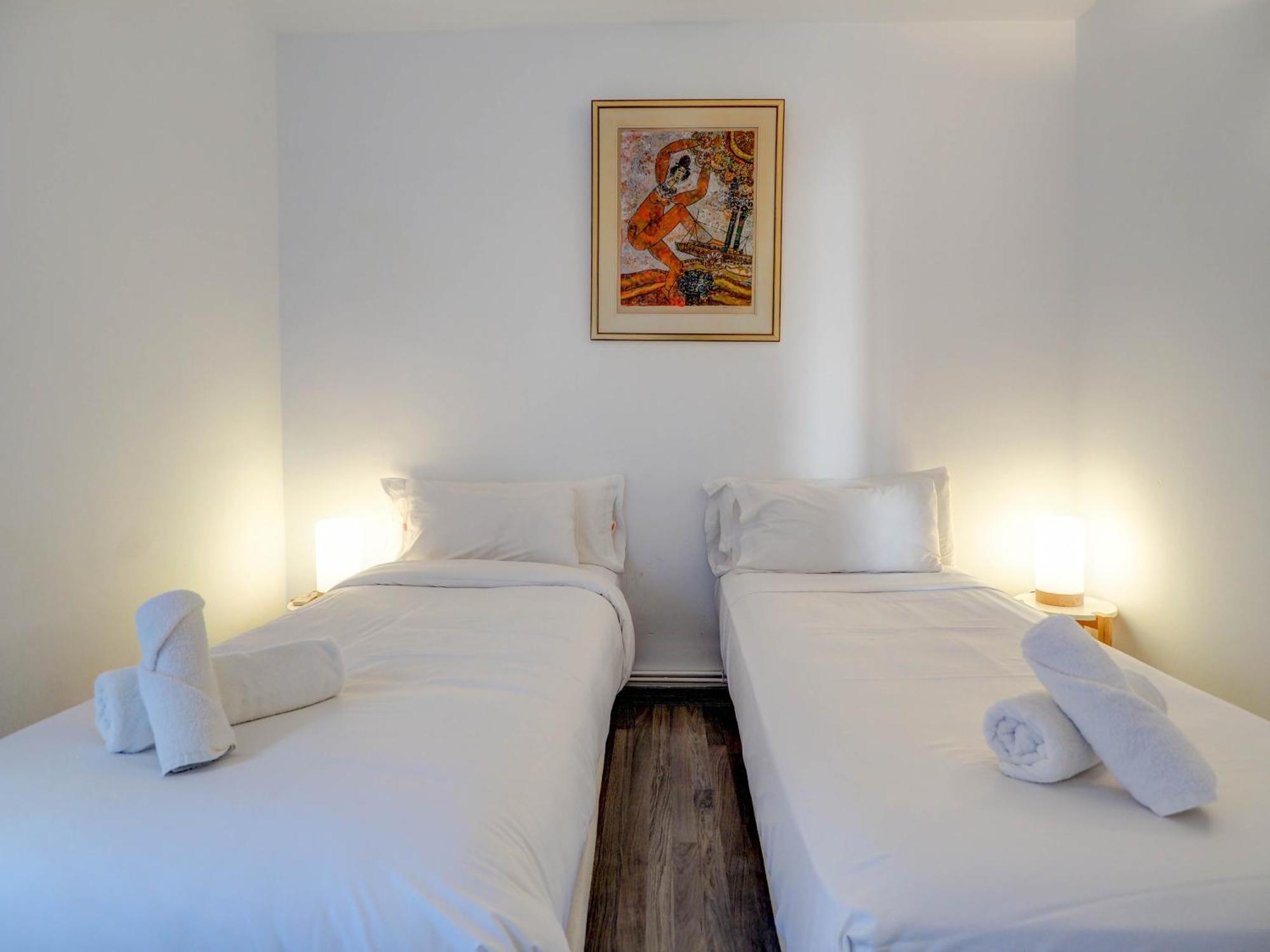 The Lilium Apartment By Hello Homes シッチェス エクステリア 写真