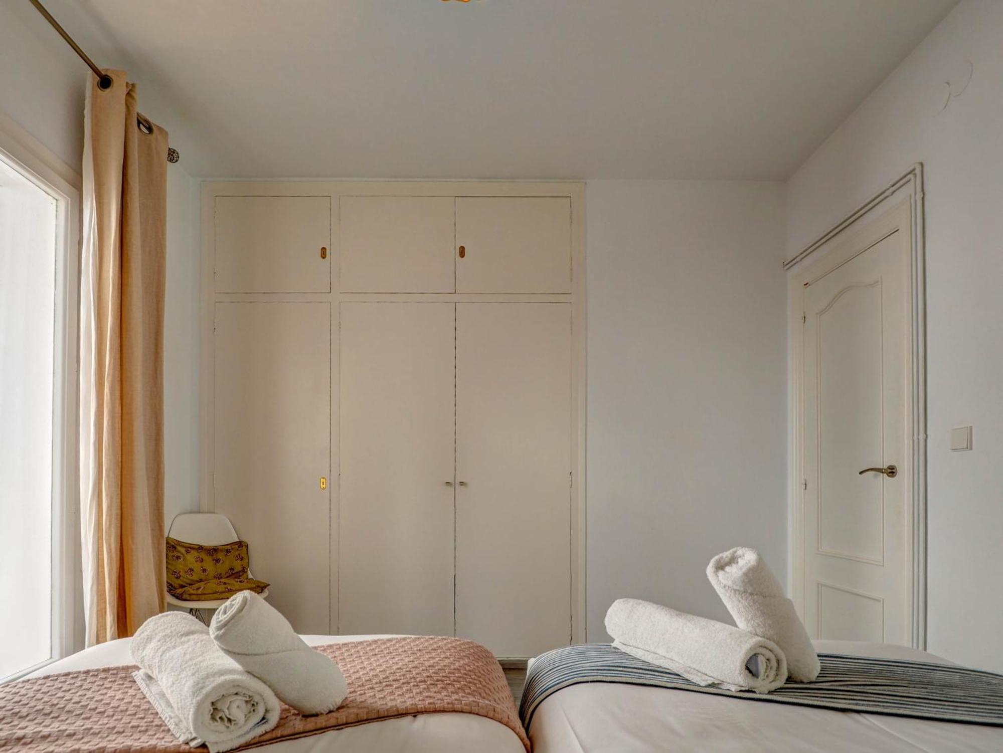 The Lilium Apartment By Hello Homes シッチェス エクステリア 写真